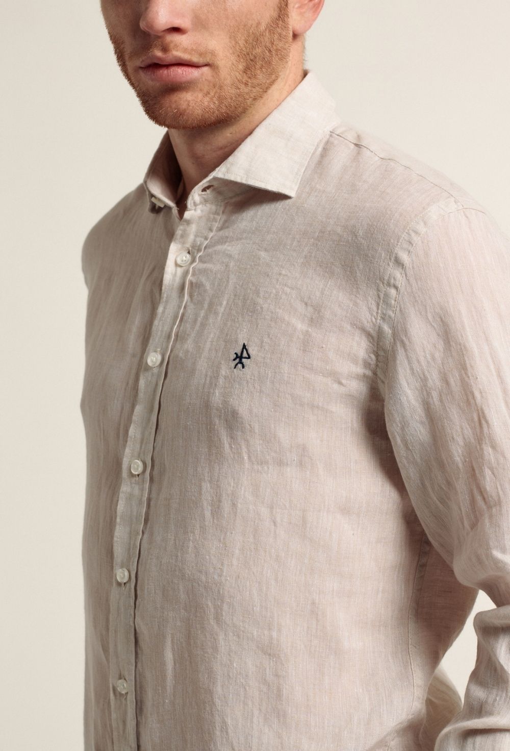 Camisa hombre de lino beige - Valecuatro