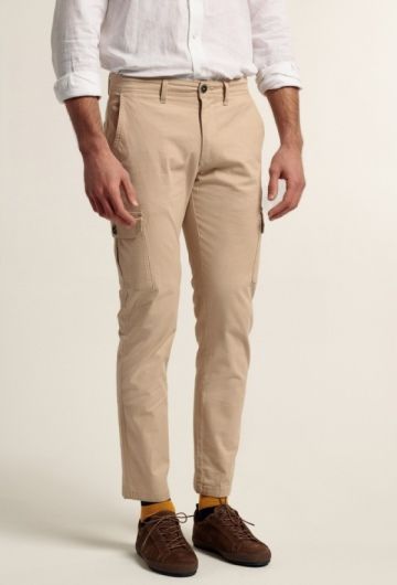 Pantalón cargo Valecuatro beige