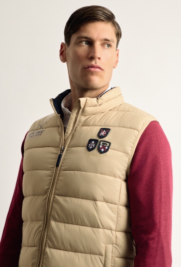 CHALECO H ACOLCHADO ESCUDOS