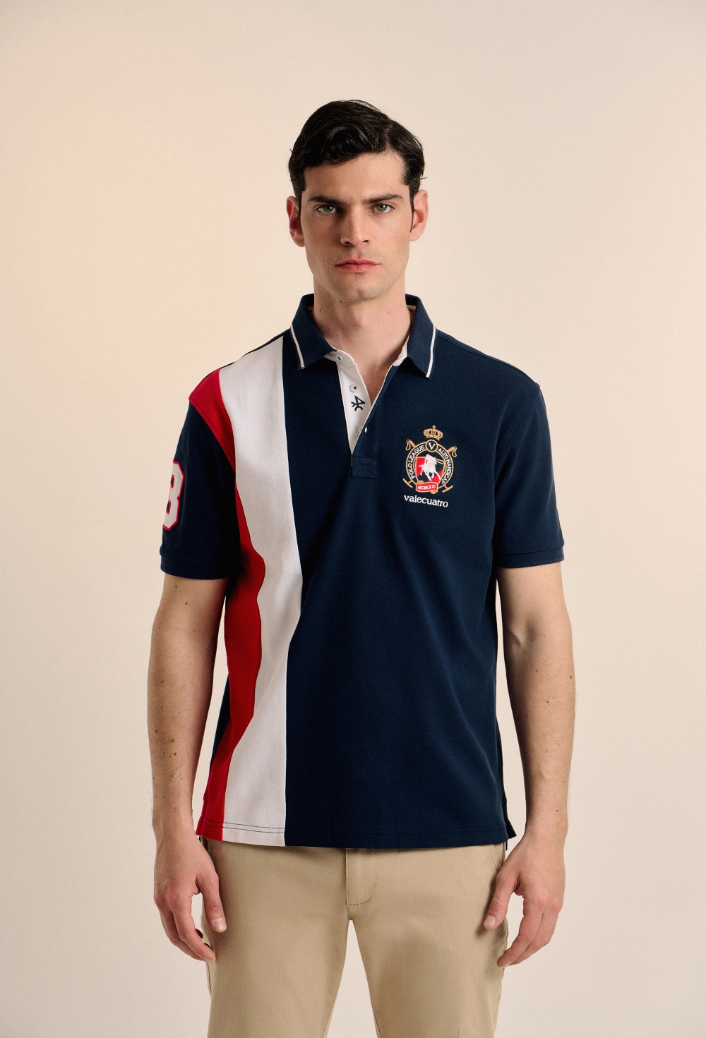 Valecuatro - Polo tricolor escudo azul marino