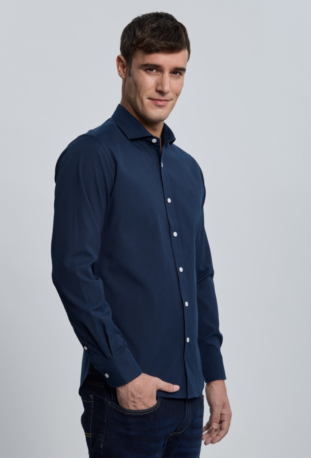 Valecuatro - Camisa Oxford azul marino cuello italiano