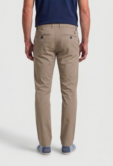 PANTALÓN H CHINO