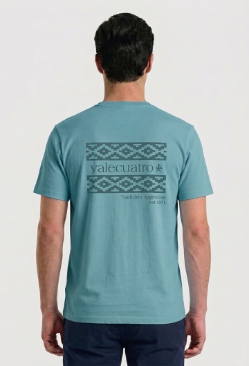 Camiseta étnica verde