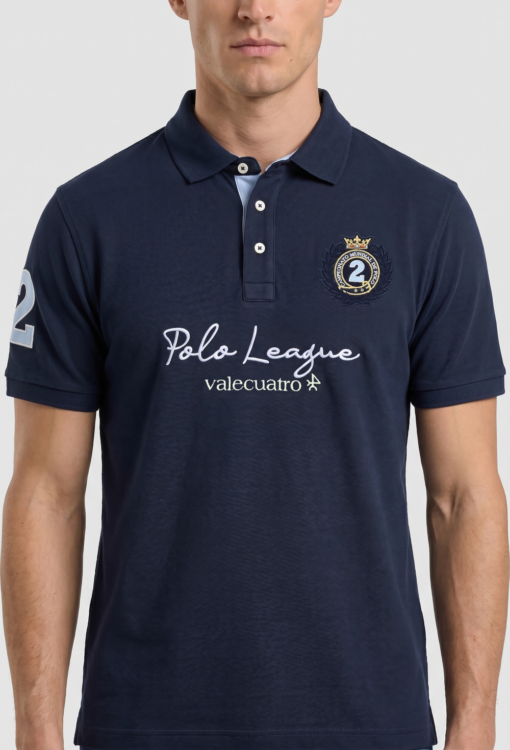 Polo bordado League azul marino - Valecuatro