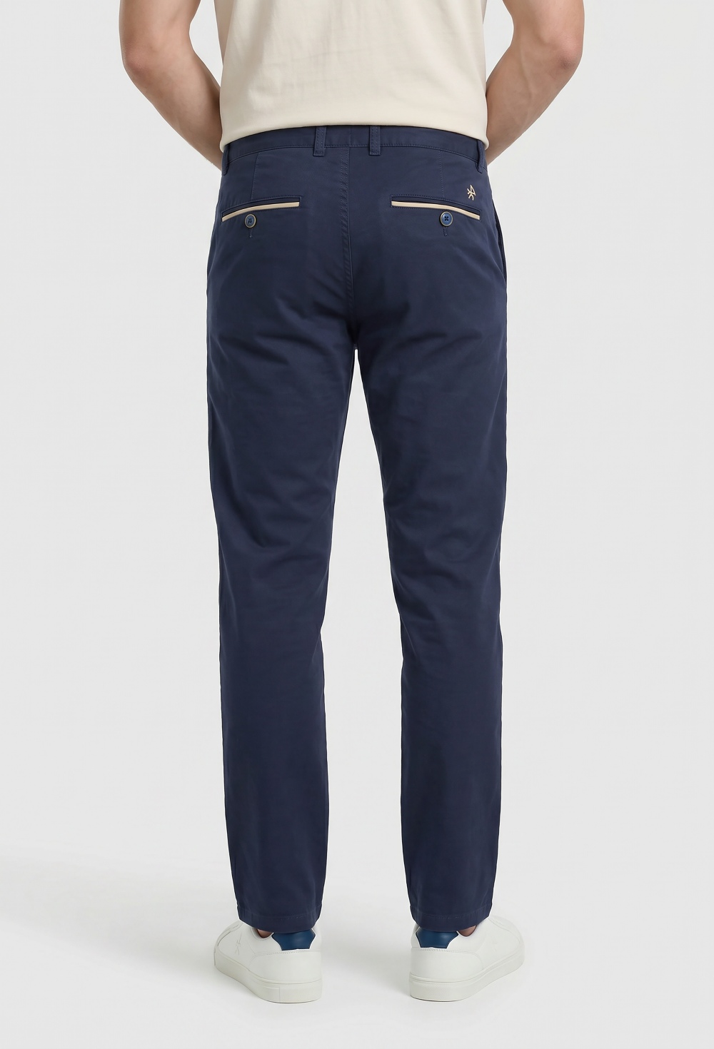 Valecuatro - Pantalón chino clásico azul marino